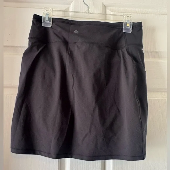 NWT ATHLETA Black “Action Skort in Dobby 16.5”” - Picture 2 of 8